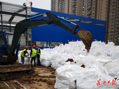 青山一地塊完成土壤修復(fù)，成《土壤污染防治法》實(shí)施后武漢首個(gè)完成污染治理與修復(fù)的項(xiàng)目